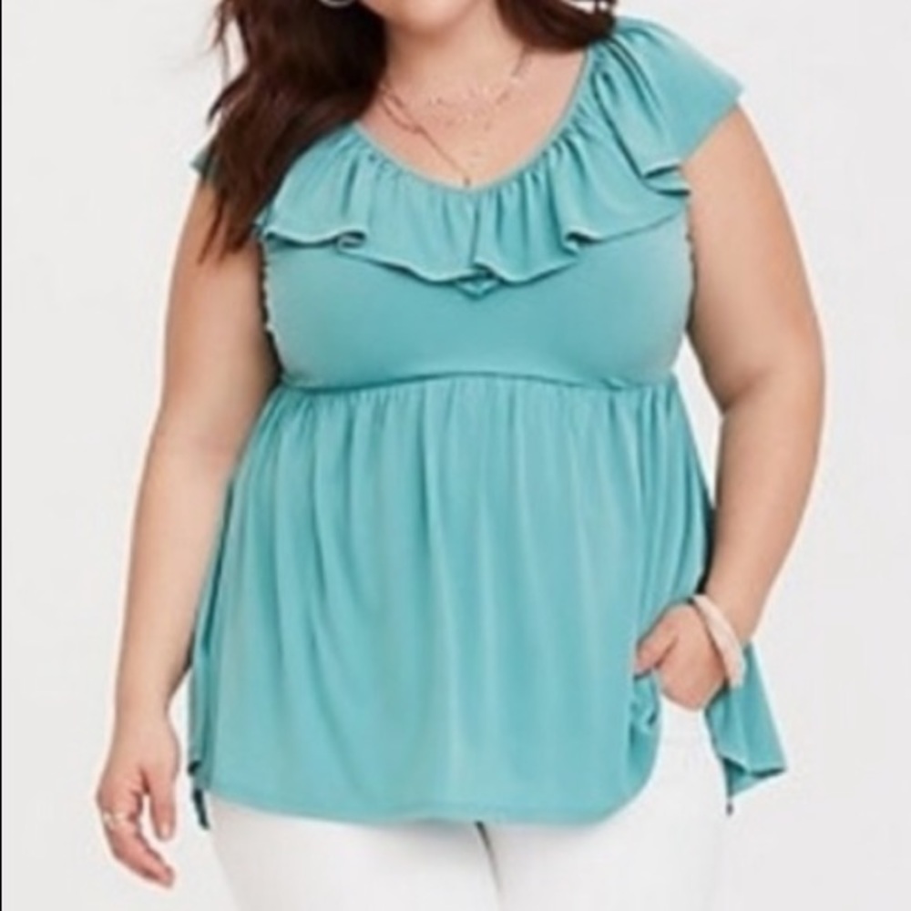 ❤️❤️Off the shoulder torrid top❤️❤️